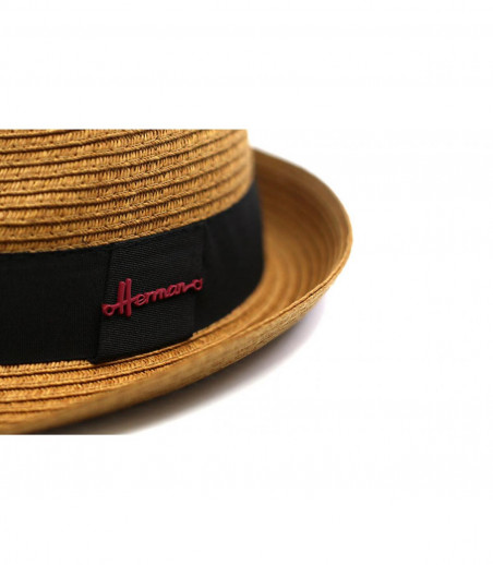 trilby stro bruin Herman